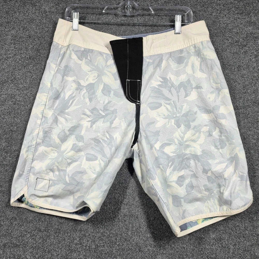 Quiksilver Board Shorts Mens‎ 32 Floral Print Swim Trunks Sample Collectible
